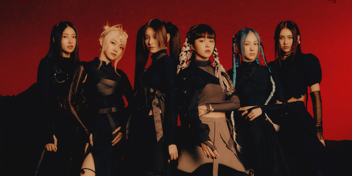 EXCLUSIVE: EVERGLOW Talks About Their Powerful Performances, Concept, India and More