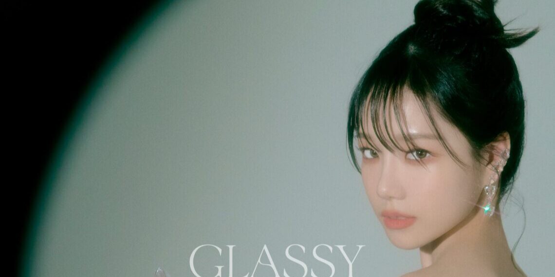 Jo Yuri Reveals Schedule For First Single Album ‘GLASSY’
