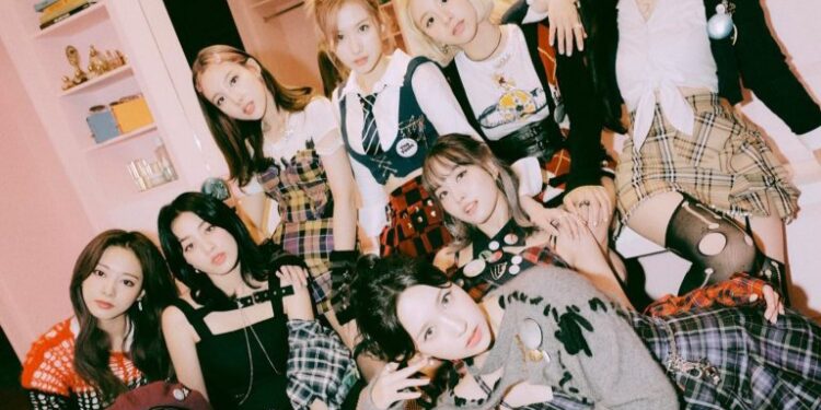 TWICE Unveils Teaser Schedule For New English Single