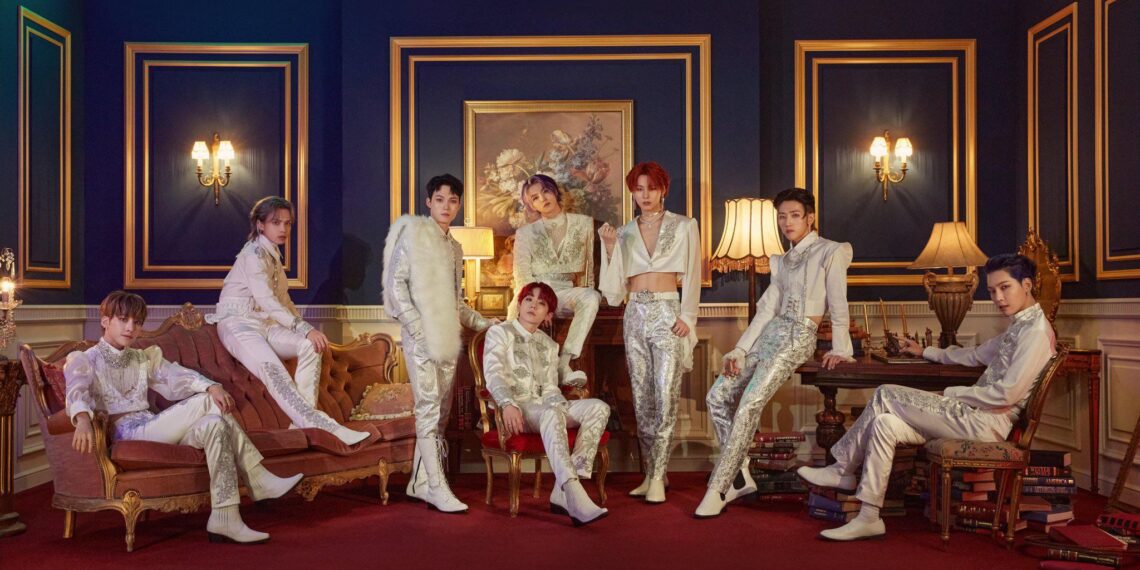 E’LAST Is Back With A ‘Dark Dream’