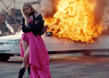 BLACKPINK’s Rosé’s On the Ground