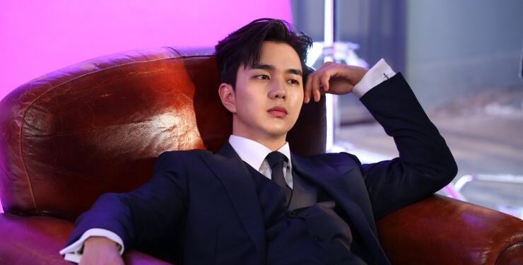 Yoo Seung Ho In Talks To Join YG Entertainment