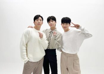 U-kiss-namaste-hallyu