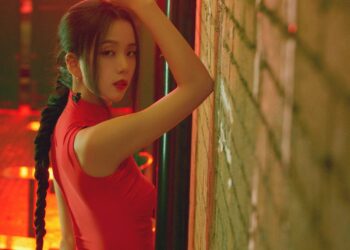 BLACKPINK’S Jisoo Receives ‘Melon Hall Of Fame Certificate’