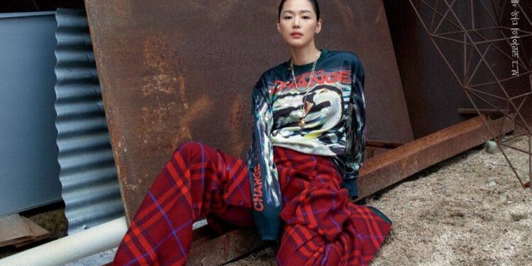 Jun Ji Hyun Graces The Cover Of Vogue Korea As The Face Of Burberry