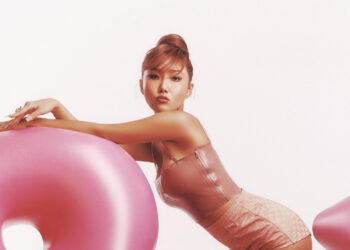 hwasa-i-love-my-body-namaste-hallyu