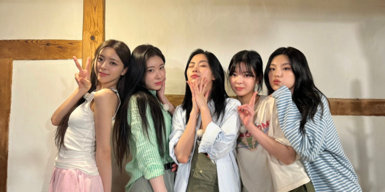 ITZY Drops Concept Trailer for Upcoming Album ‘GOLD’