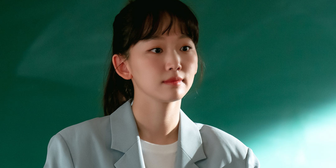 MBC Reveals Jin Ki Joo’s First Look From ‘Undercover High School’