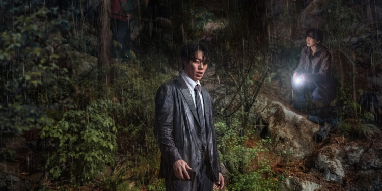 SM Entertainment’s Girl Group Hearts2Hearts Reveals Official Fandom Name