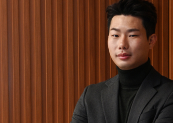 Renowned Fashion Designer Kim Rieul Passes Away At 32