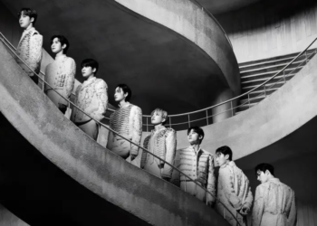 Jeon Somi Reveals Fandom Name And 2025 Fanmeeting