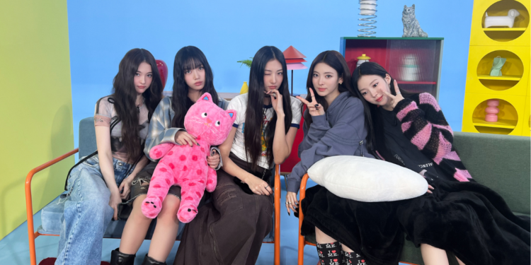 MEOVV Reveals Comeback with First EP ‘MY EYES OPEN VVIDE’