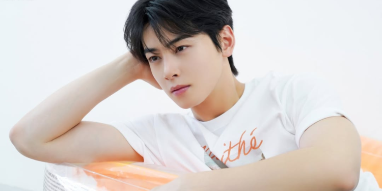 Cha Eun Woo Announces Military Enlistment Date