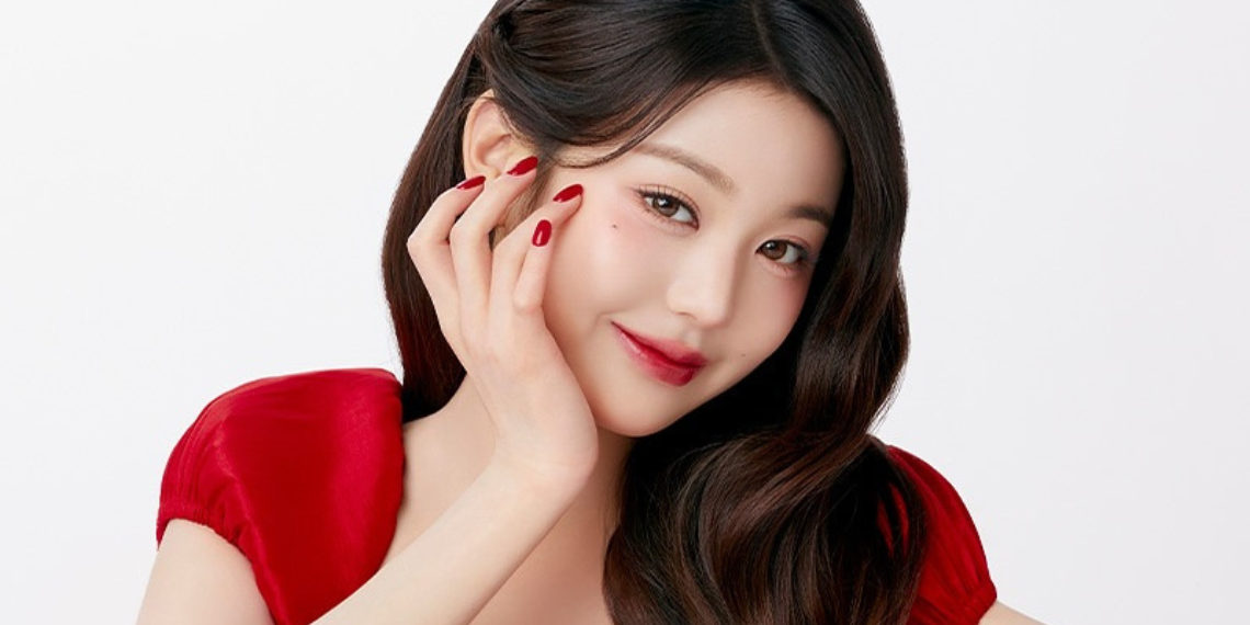 IVE’s WONYOUNG Named New Model for DASHING DIVA