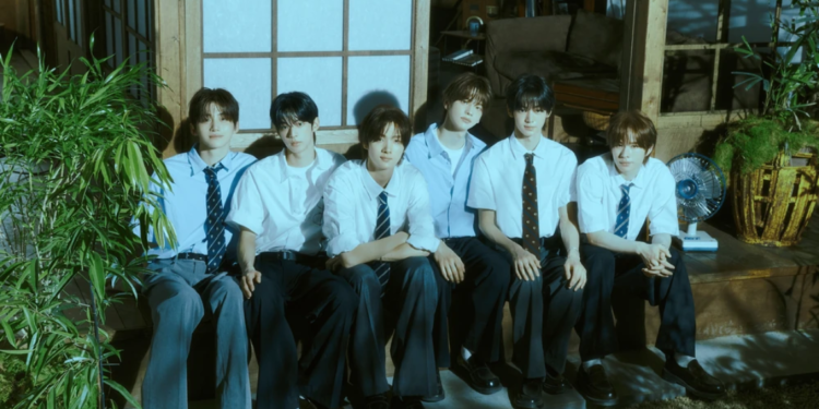 SEVENTEEN Reveals 8D Audio Highlight Medley For 5th Album ‘HAPPY BURSTDAY’ With VR Experience