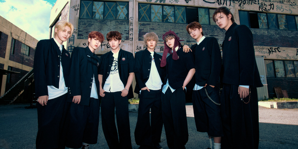 ARrC Unveils New Album ‘HOPE’ Alongside Energetic Title Track ‘awesome’