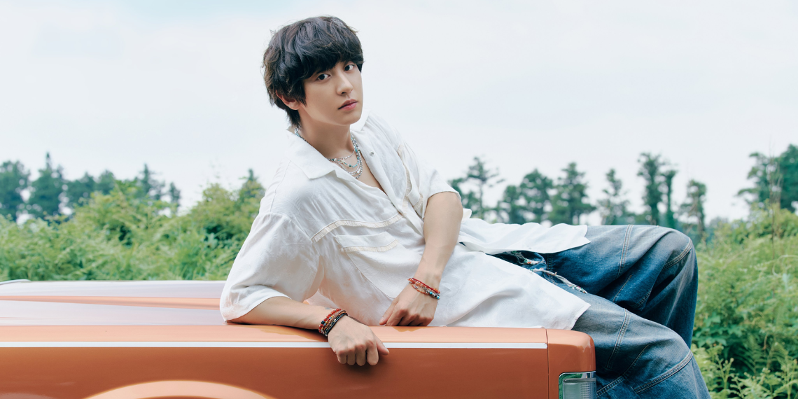 EXO’s Chanyeol Releases Second Mini Album ‘Upside Down’