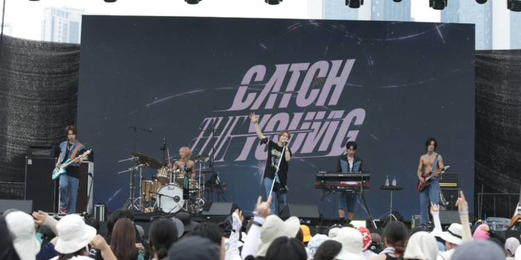 CATCH THE YOUNG Brings the Heat to Incheon Pentaport Rock Festival for a Second Consecutive Year