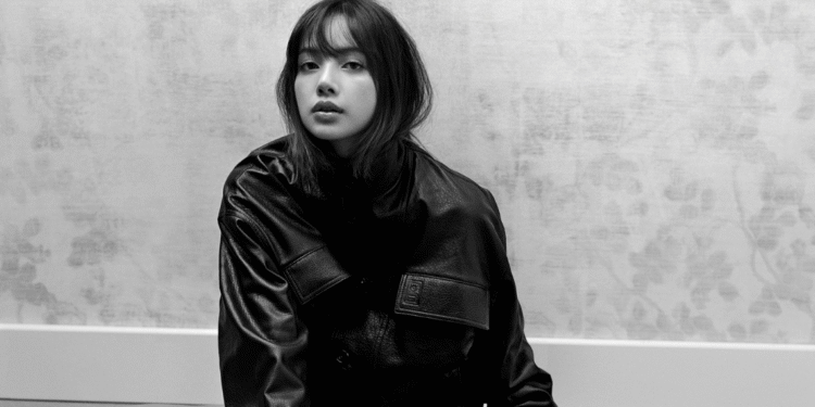 BLACKPINK’s LISA Signs With WME For Acting Ventures