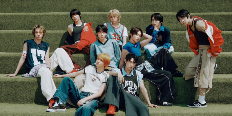 AHOF Reveals Their Official Fanclub Name