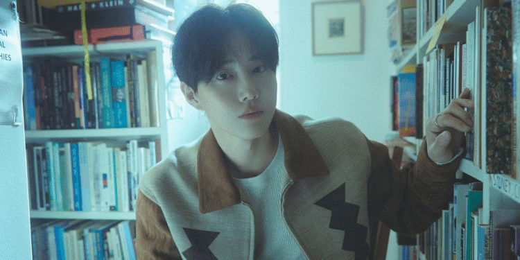 EXO’s SUHO Returns With 4th Mini-Album ‘Who Are You’