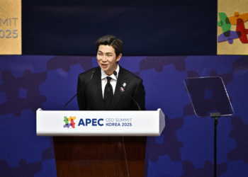 BTS’ RM Addresses World Leaders at ‘APEC CEO SUMMIT KOREA 2025’