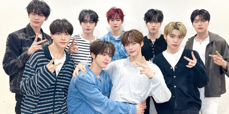 ZEROBBASEONE Extends Group Contract Until March 2026