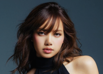 BLACKPINK’s LISA Joins 2026 Golden Globes Presenter Lineup