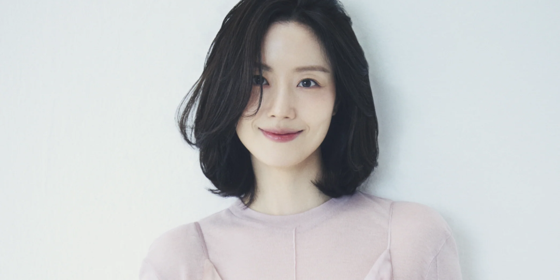 Moon Chae Won Announces Marriage To Non-Celebrity Fiancé